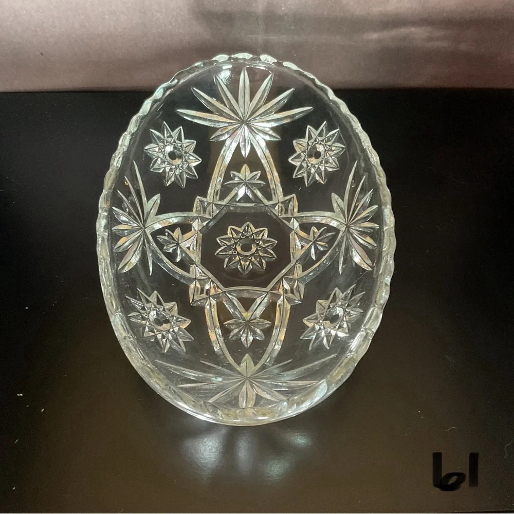 Anchor Hocking Star of David Early American Precut Clear Glass mint or nut dish.
